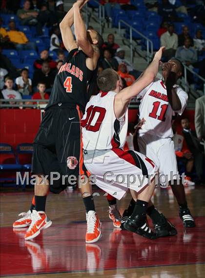Thumbnail 1 in Marcus vs Douglas (Metroplex Thanksgiving Hoopfest) photogallery.