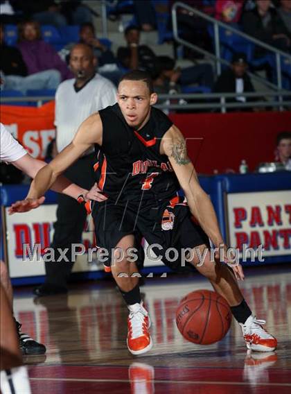 Thumbnail 1 in Marcus vs Douglas (Metroplex Thanksgiving Hoopfest) photogallery.