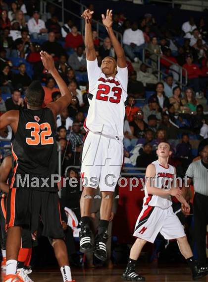 Thumbnail 2 in Marcus vs Douglas (Metroplex Thanksgiving Hoopfest) photogallery.