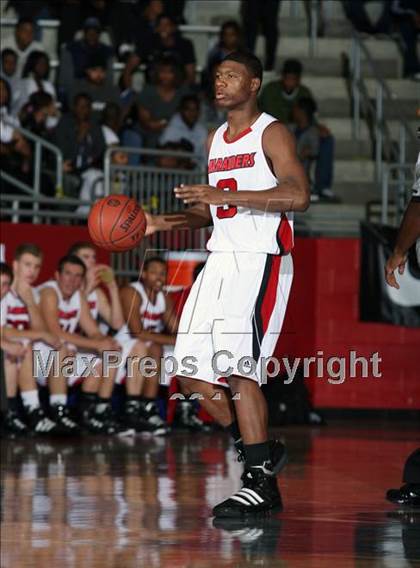 Thumbnail 1 in Marcus vs Douglas (Metroplex Thanksgiving Hoopfest) photogallery.