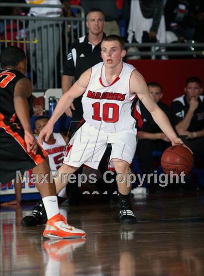 Thumbnail 1 in Marcus vs Douglas (Metroplex Thanksgiving Hoopfest) photogallery.