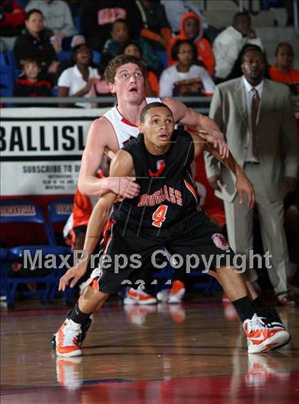 Thumbnail 1 in Marcus vs Douglas (Metroplex Thanksgiving Hoopfest) photogallery.