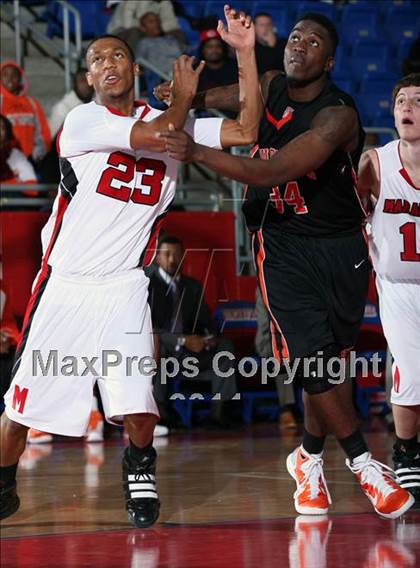 Thumbnail 2 in Marcus vs Douglas (Metroplex Thanksgiving Hoopfest) photogallery.