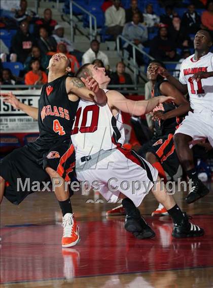 Thumbnail 3 in Marcus vs Douglas (Metroplex Thanksgiving Hoopfest) photogallery.