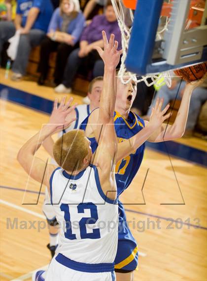 Thumbnail 2 in Newport Central Catholic @ Highlands (36th District Tournament) photogallery.