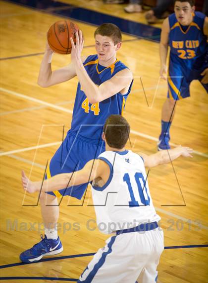 Thumbnail 2 in Newport Central Catholic @ Highlands (36th District Tournament) photogallery.