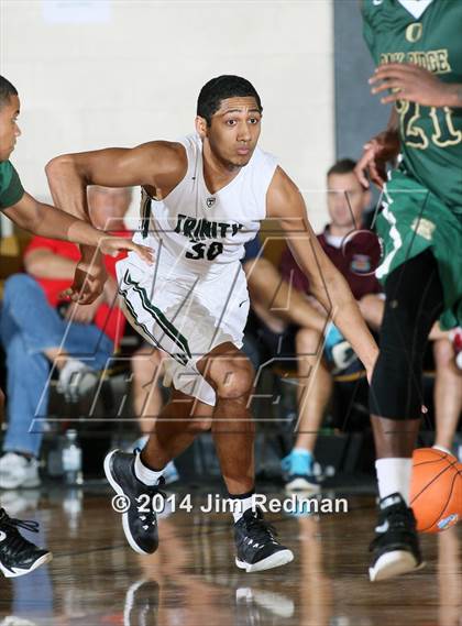 Thumbnail 2 in Archbishop Carroll vs. Oak Ridge (City of Palms Classic) photogallery.