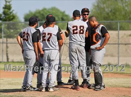 Thumbnail 1 in Bakersfield Christian vs. Wasco photogallery.