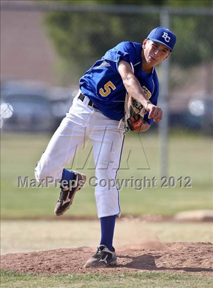 Thumbnail 3 in Bakersfield Christian vs. Wasco photogallery.