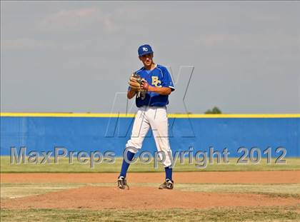 Thumbnail 2 in Bakersfield Christian vs. Wasco photogallery.