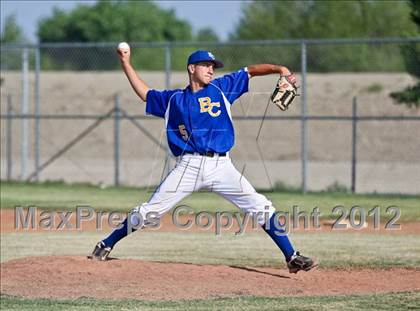Thumbnail 3 in Bakersfield Christian vs. Wasco photogallery.