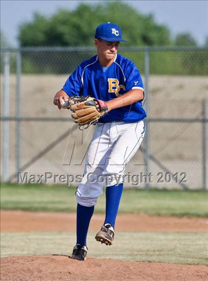 Thumbnail 2 in Bakersfield Christian vs. Wasco photogallery.