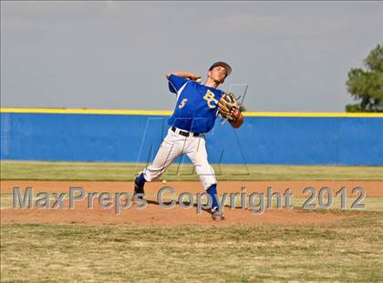 Thumbnail 3 in Bakersfield Christian vs. Wasco photogallery.