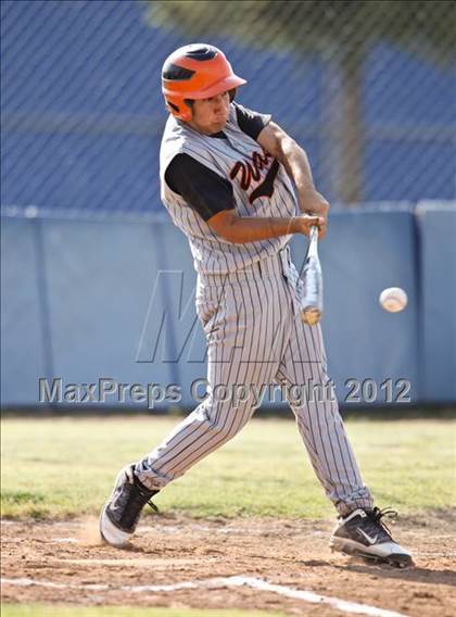 Thumbnail 3 in Bakersfield Christian vs. Wasco photogallery.