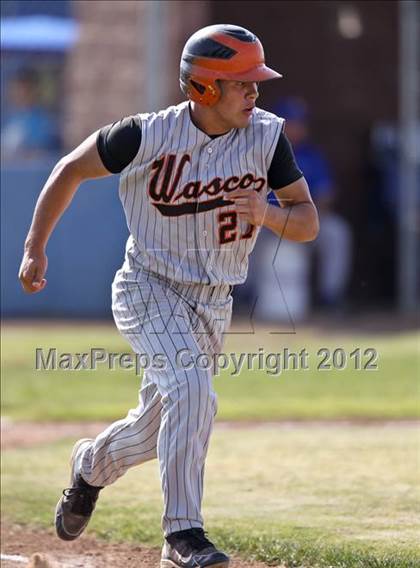 Thumbnail 1 in Bakersfield Christian vs. Wasco photogallery.