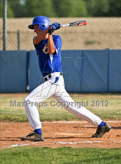 Thumbnail 3 in Bakersfield Christian vs. Wasco photogallery.
