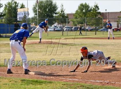 Thumbnail 2 in Bakersfield Christian vs. Wasco photogallery.