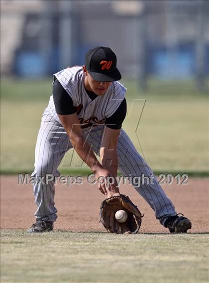 Thumbnail 2 in Bakersfield Christian vs. Wasco photogallery.