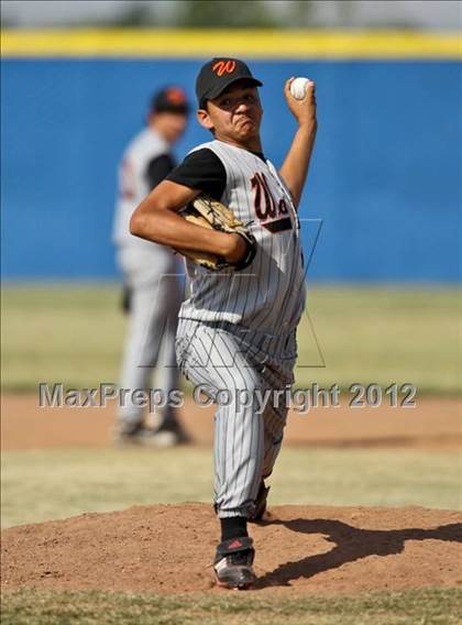 Thumbnail 1 in Bakersfield Christian vs. Wasco photogallery.
