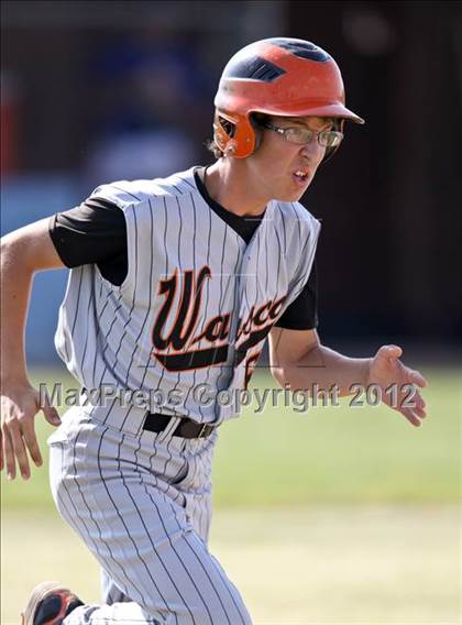 Thumbnail 1 in Bakersfield Christian vs. Wasco photogallery.