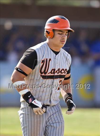 Thumbnail 1 in Bakersfield Christian vs. Wasco photogallery.