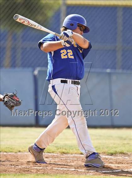 Thumbnail 3 in Bakersfield Christian vs. Wasco photogallery.