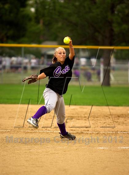Thumbnail 3 in Boulder @ Arvada West photogallery.