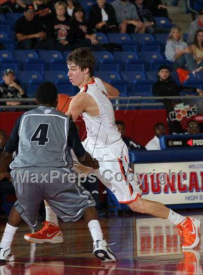 Thumbnail 1 in Rockwall vs. Huntington (Thanksgiving Hoofest)  photogallery.