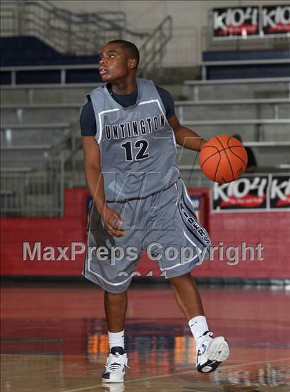Thumbnail 2 in Rockwall vs. Huntington (Thanksgiving Hoofest)  photogallery.