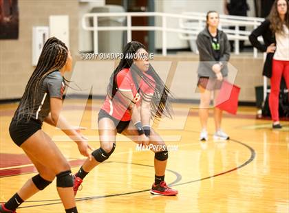 Thumbnail 2 in Horn @ Rockwall-Heath photogallery.