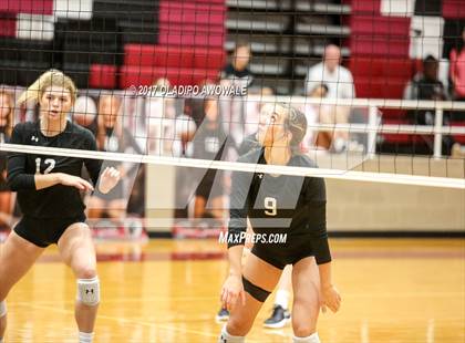 Thumbnail 3 in Horn @ Rockwall-Heath photogallery.