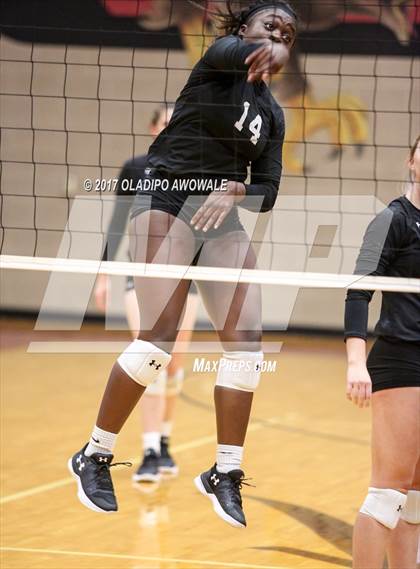 Thumbnail 2 in Horn @ Rockwall-Heath photogallery.