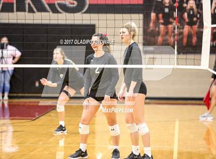 Thumbnail 3 in Horn @ Rockwall-Heath photogallery.