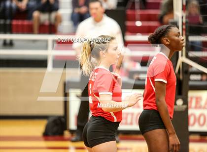 Thumbnail 1 in Horn @ Rockwall-Heath photogallery.