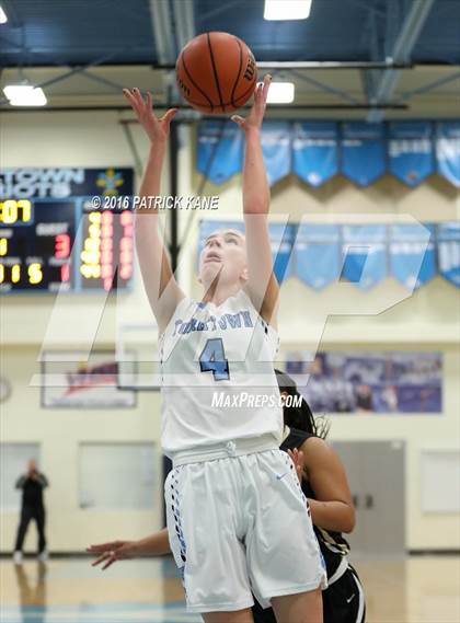 Thumbnail 3 in Westfield @ Yorktown photogallery.