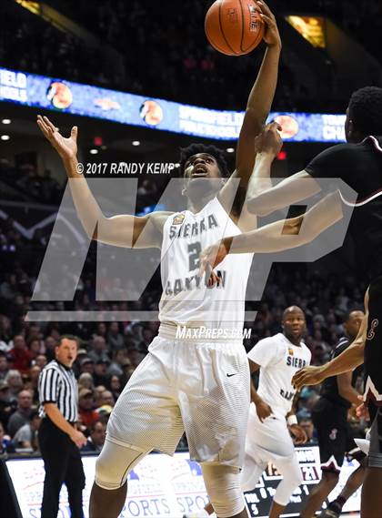 Thumbnail 2 in Sierra Canyon vs Memphis East (Bass Pro Tournament of Champions) photogallery.