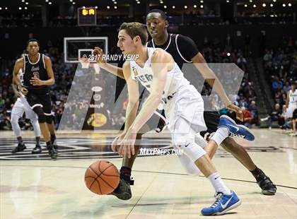 Thumbnail 2 in Sierra Canyon vs Memphis East (Bass Pro Tournament of Champions) photogallery.