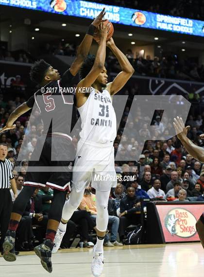 Thumbnail 2 in Sierra Canyon vs Memphis East (Bass Pro Tournament of Champions) photogallery.