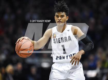 Thumbnail 1 in Sierra Canyon vs Memphis East (Bass Pro Tournament of Champions) photogallery.