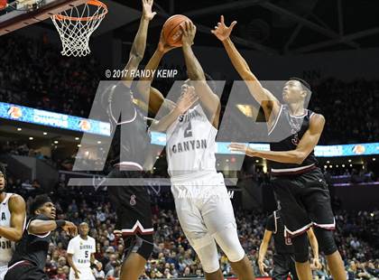 Thumbnail 2 in Sierra Canyon vs Memphis East (Bass Pro Tournament of Champions) photogallery.