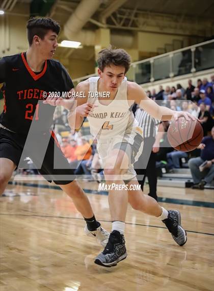 Thumbnail 3 in Bishop Kelly vs. Idaho Falls photogallery.