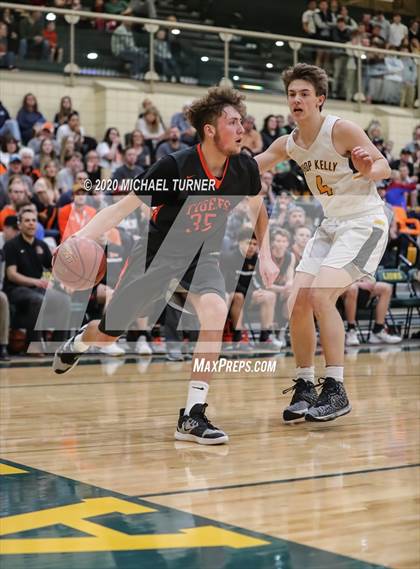 Thumbnail 1 in Bishop Kelly vs. Idaho Falls photogallery.