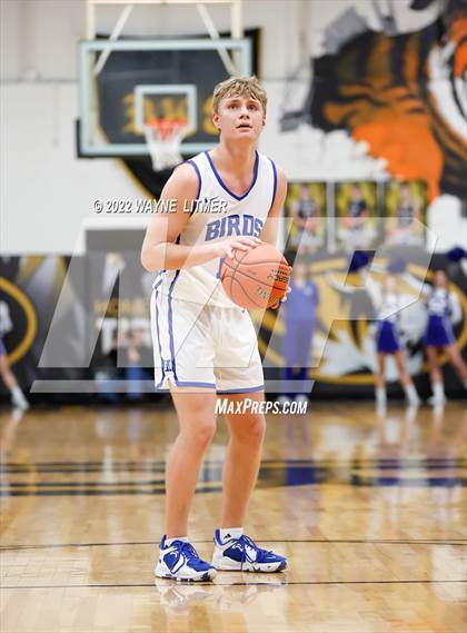 Thumbnail 3 in Newport vs Highlands (36th District Championship) photogallery.