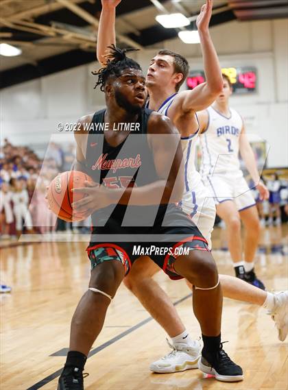 Thumbnail 2 in Newport vs Highlands (36th District Championship) photogallery.