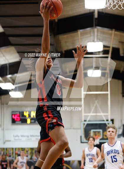 Thumbnail 2 in Newport vs Highlands (36th District Championship) photogallery.