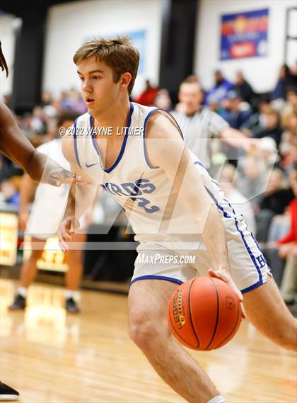 Thumbnail 3 in Newport vs Highlands (36th District Championship) photogallery.