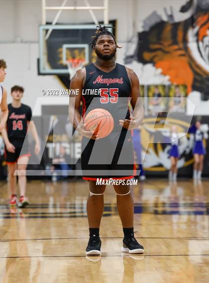 Thumbnail 3 in Newport vs Highlands (36th District Championship) photogallery.