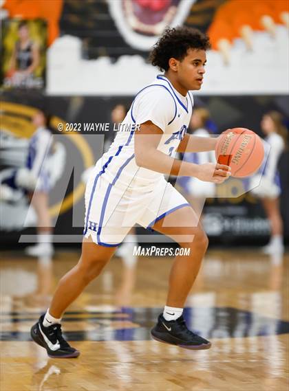 Thumbnail 1 in Newport vs Highlands (36th District Championship) photogallery.