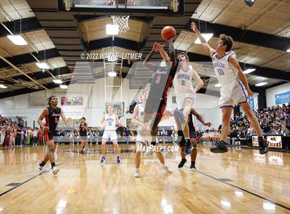 Thumbnail 3 in Newport vs Highlands (36th District Championship) photogallery.