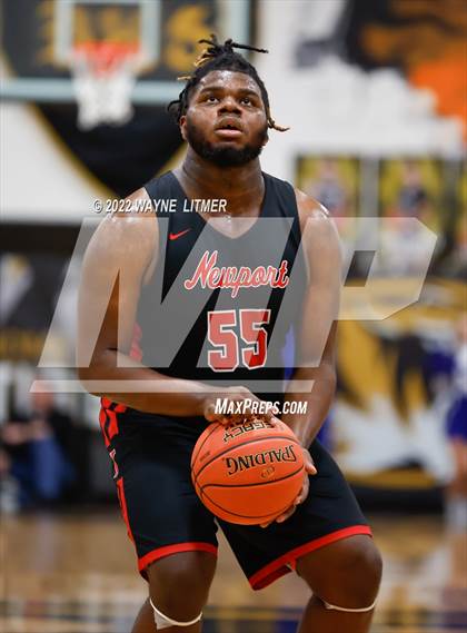 Thumbnail 1 in Newport vs Highlands (36th District Championship) photogallery.